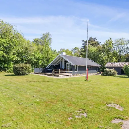 Rosalie - 29km From The Sea By Interhome