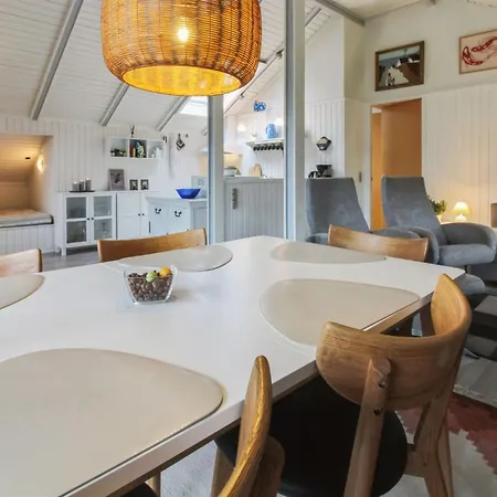 Rosalie - 29km From The Sea By Interhome *